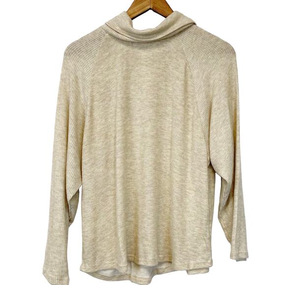 Lush Knit Top Sweater Womens Medium Turtleneck Oatmeal Minimalist Lagenlook Fall - Picture 1 of 6